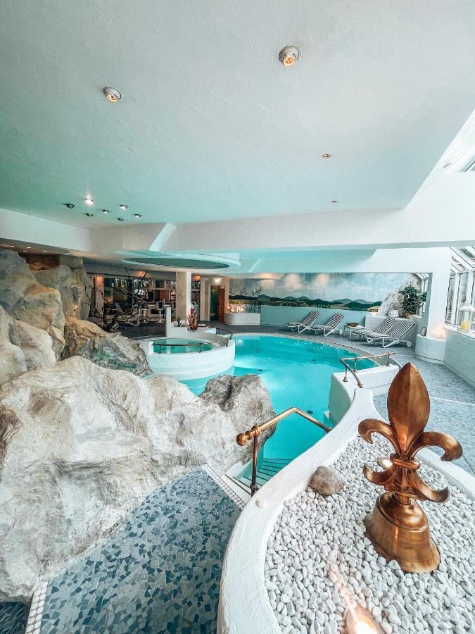 Villa Adolphine Rotta Extérieur photo